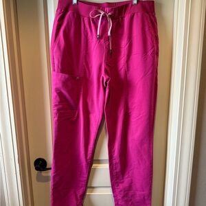 Fabletics hot pink scrub set; XL